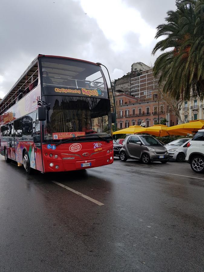 Napoli Lungomare Caracciolo Mon Amour Eksteriør bilde