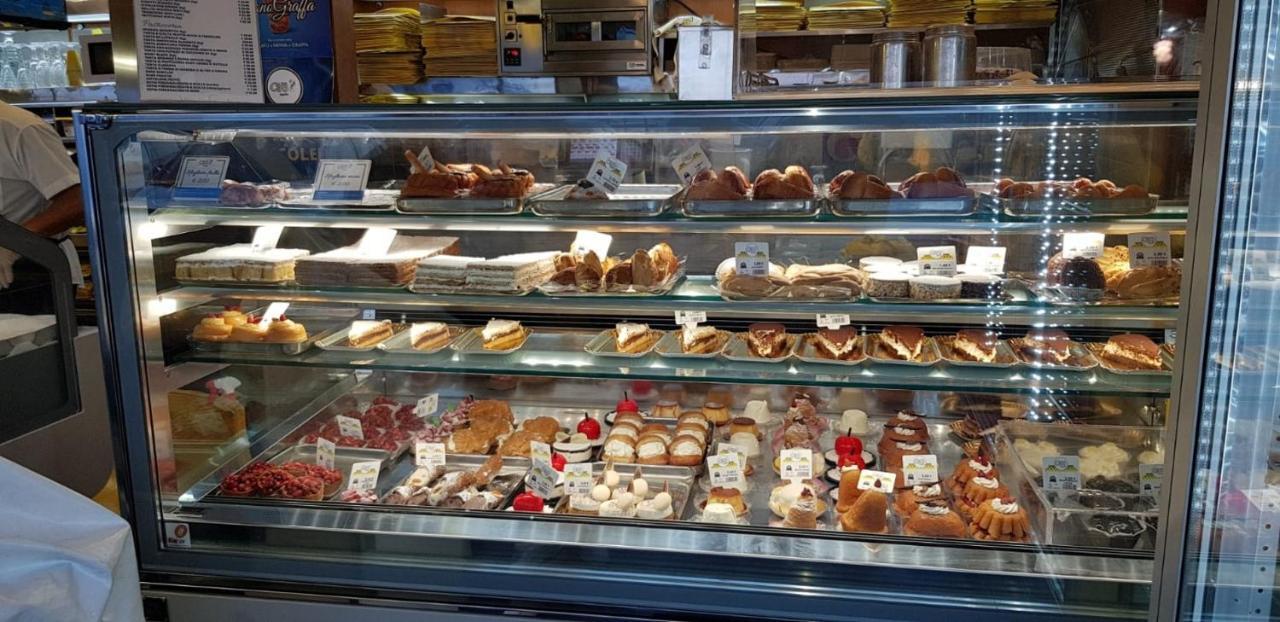 Napoli Lungomare Caracciolo Mon Amour Eksteriør bilde