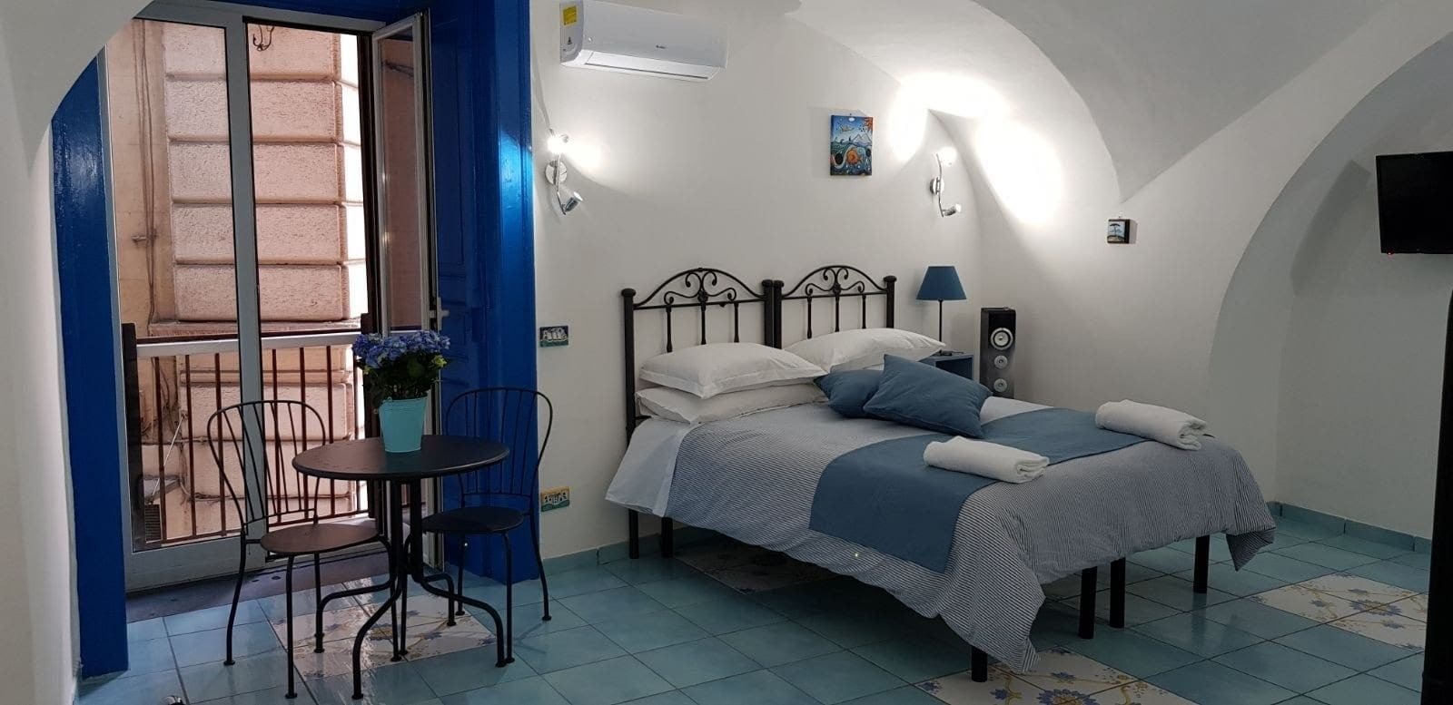 Napoli Lungomare Caracciolo Mon Amour Eksteriør bilde
